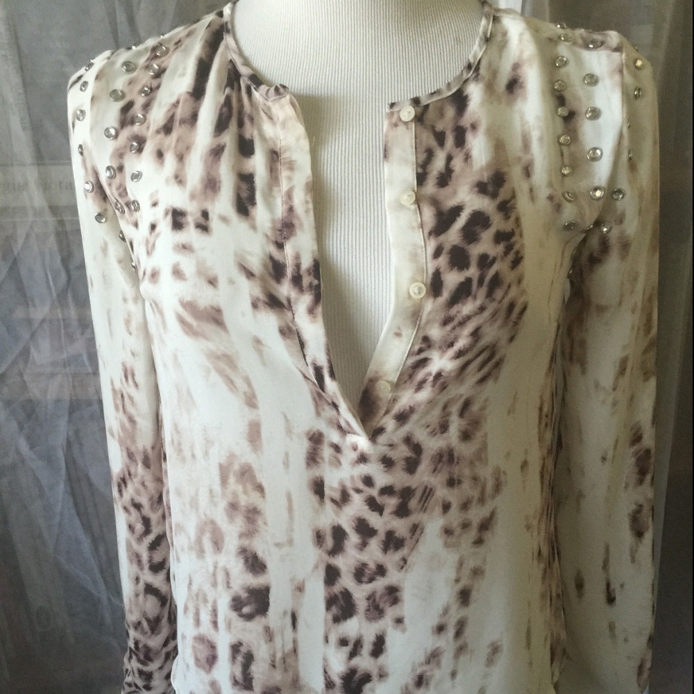 Jennifer Lopez Leopard Print Long Sleeve Blouse